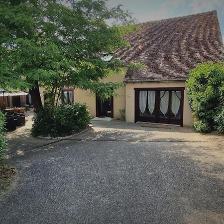 Grand Gite - Le Saint-Chrirtophe Chateauroux Exterior photo